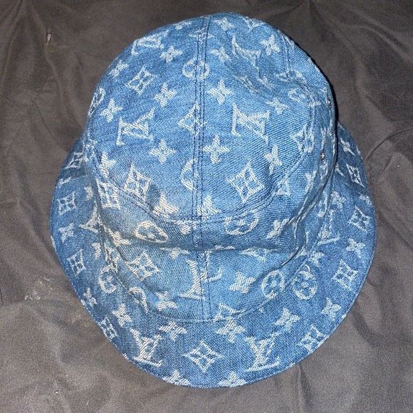 Louis Vuitton all over print bucket hat great